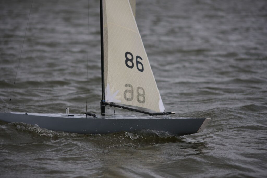 Design 2 Sail the number one radio and free sailing yacht designers - Dovey pearl design yacht running wing on wing at speed